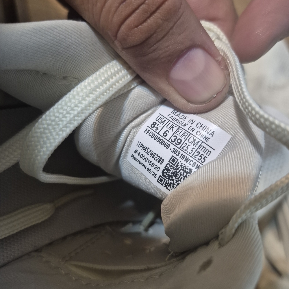Reebok Women's Gray and White Athletic Shoes - Picture 7 of 7
